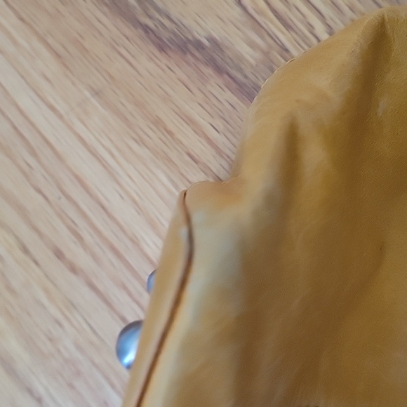 HOBO Handbag - Picture 6 of 10